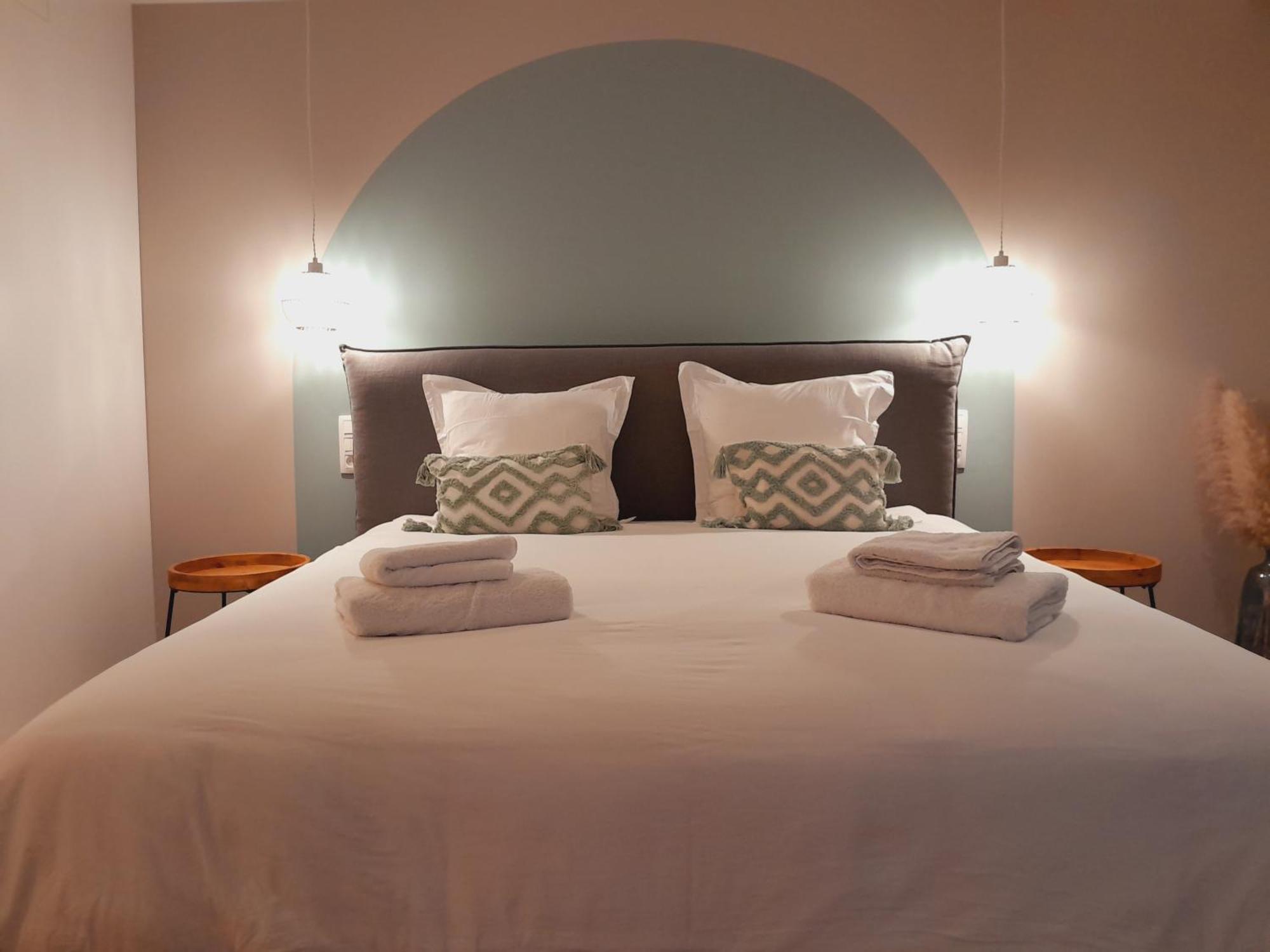 Dionbulles & Dionlodge Guesthouse, Private Wellness Pool In Option Chaumont-Gistoux ภายนอก รูปภาพ