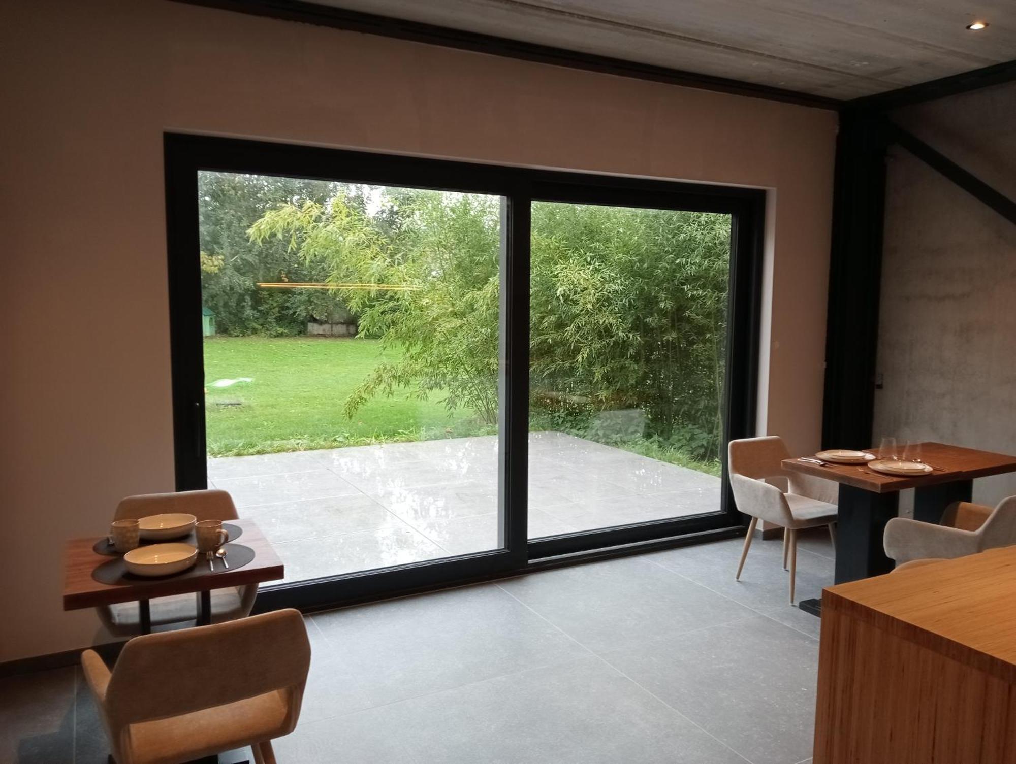 Dionbulles & Dionlodge Guesthouse, Private Wellness Pool In Option Chaumont-Gistoux ภายนอก รูปภาพ